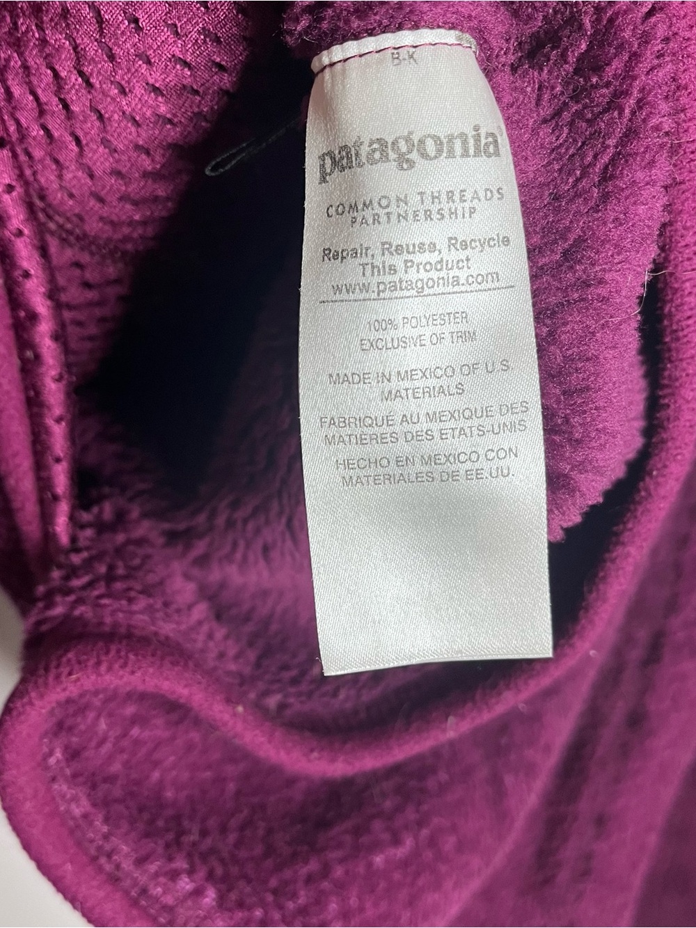 Patagonia® Worn Wear
Women's Re-Tool Snap-T® Pullover Sz XL - Picture 7 of 8